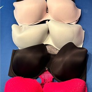 Victoria’s Secret Bra Bundle 38 DDD/ 36 DDD